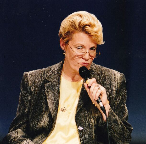 ملف:Micheline Hotyat-FIG 1999.jpg