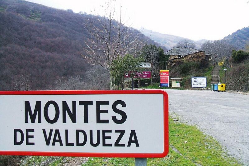ملف:Montes de Valdueza 01.jpg
