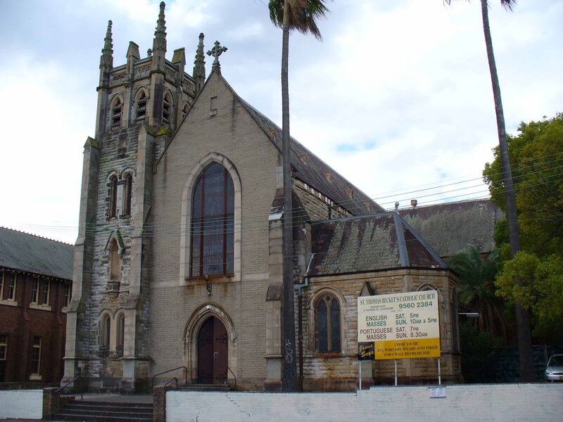 ملف:St Thomas Becket's Church.jpg