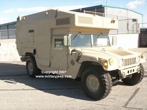 عربة همافي مخصصة للاتصالات .jpg