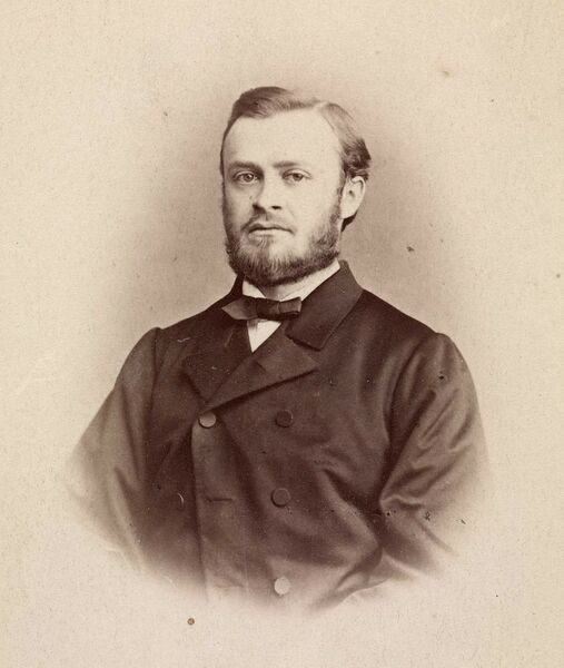 ملف:Frits Hansen (cropped) (OB.F03800c).jpg