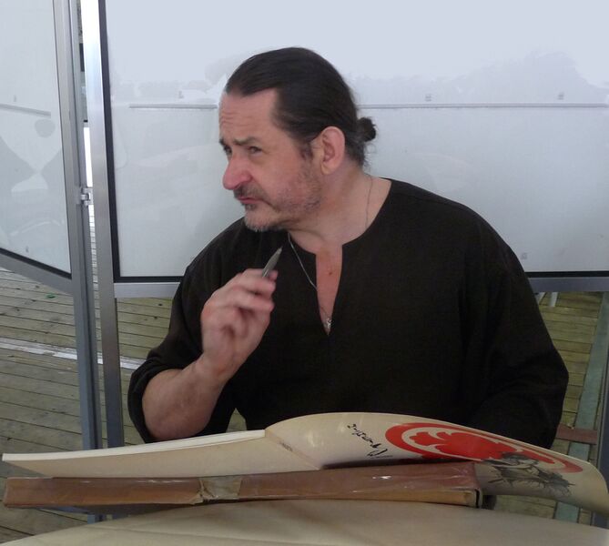 ملف:Marc Michetz-Strasbulles 2009(1).jpg