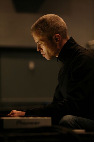 ملف:Mark Polscher.jpg