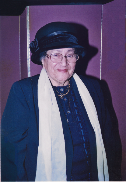 ملف:הרבנית שרה משורר.png