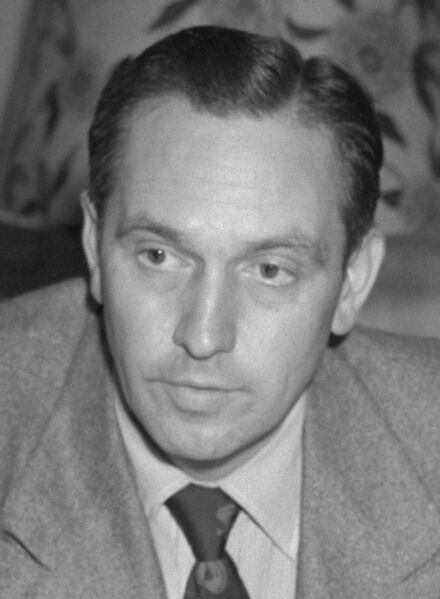 ملف:Fredric March 1940 crop.jpg