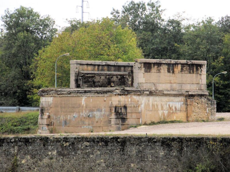 ملف:Gare de Gray 4.JPG