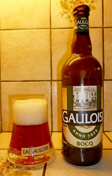 ملف:Gauloiseambree.jpg