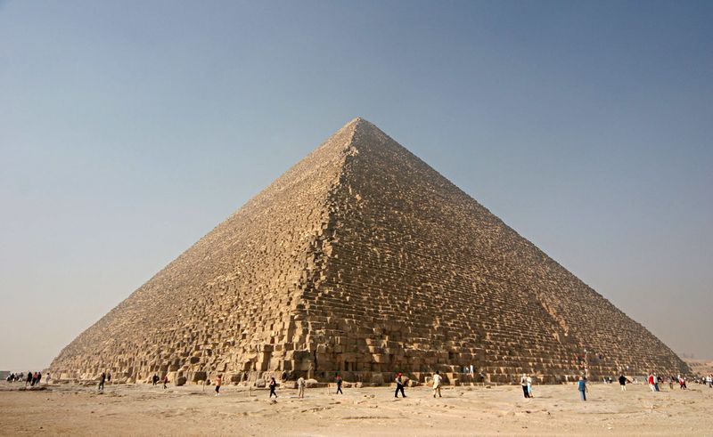 ملف:Kheops-Pyramid.jpg