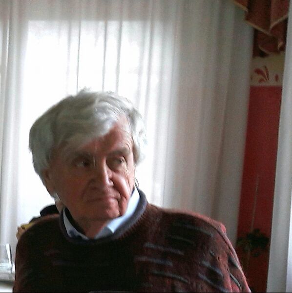 ملف:Belinski photo.jpg