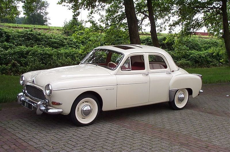 ملف:1959 Renault Frégate Transfluide.jpg