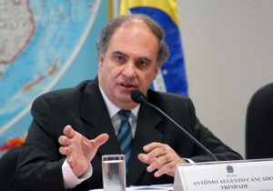 Antônio Augusto Cançado Trindade.jpg