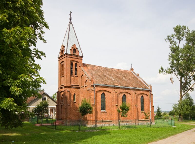 ملف:Piszewo, kościół św. Walentego.jpg