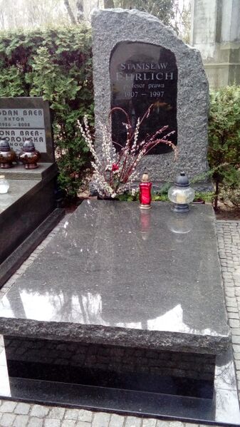 ملف:Stanisław Ehrlich grób.jpg