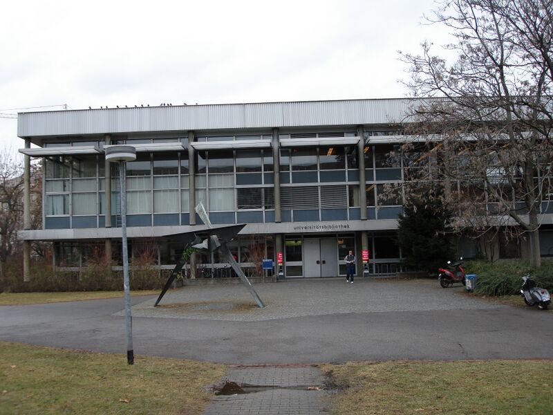 ملف:Universität Stuttgart (Stadtmitte) 003.JPG