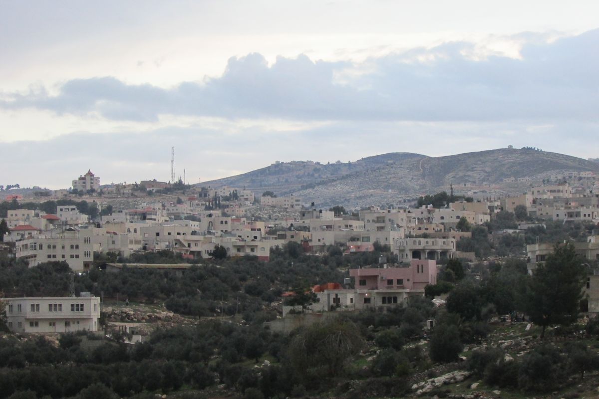 بيت عوا - المعرفة