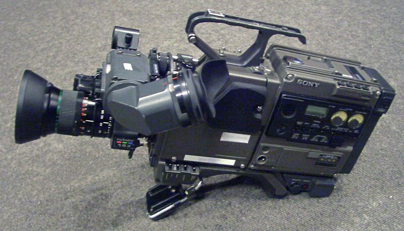 ملف:Betacam SP camera.jpg
