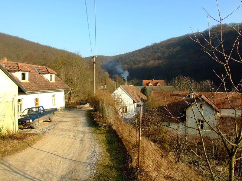 ملف:Roblín, Dolní Roblín, cesta.jpg