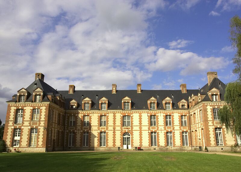 ملف:Château de Rosay.jpg