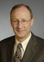 Steven Van Slyke; American chemist known for co-inventing the organic light-emitting diode. He received his BA degree in chemistry from Ithaca College and his MS degree in materials science from RIT.