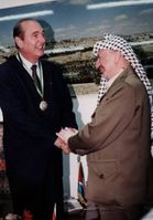 عرفات والرئيس الفرنسي جاك شيراك، أكتوبر، 1996.
