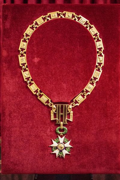 ملف:GrandCollier.jpg