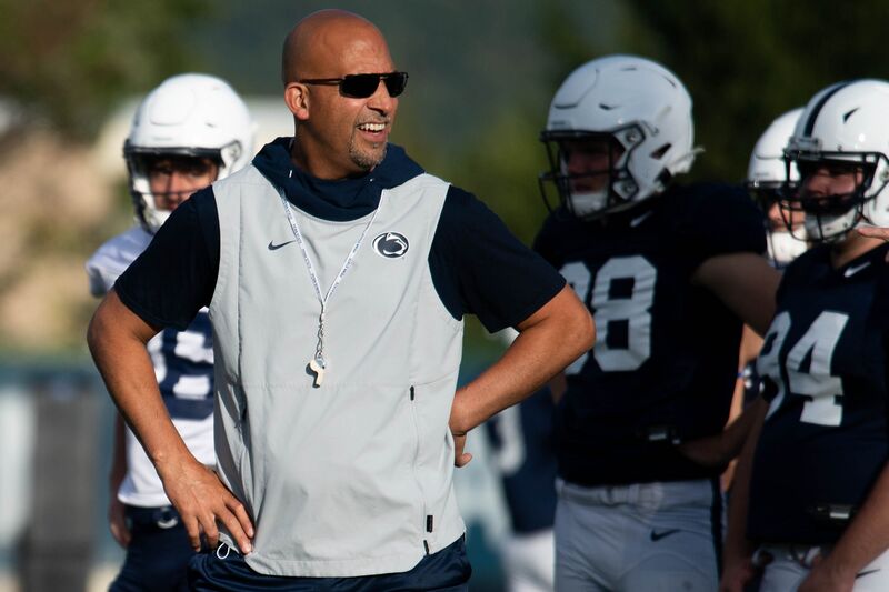 ملف:James Franklin Practice.jpg