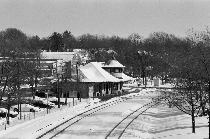 ملف:Kirkwood Train Station.jpg
