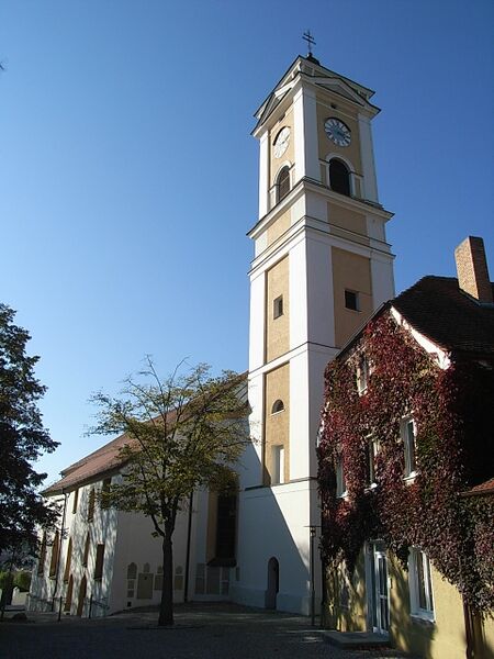 ملف:Pfarrkirche Bad Birnbach.JPG
