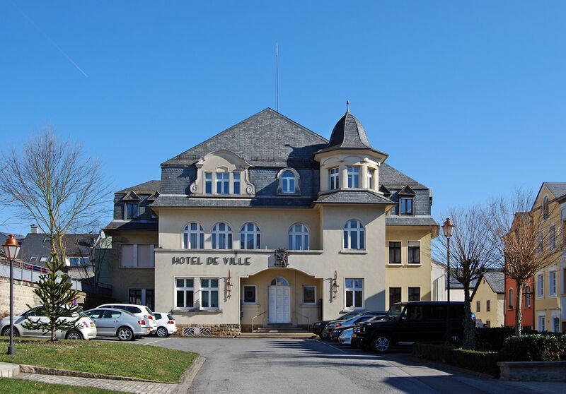 ملف:Rathaus Remich 2011.jpg