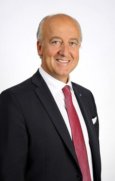 ملف:Robert Halef.jpg