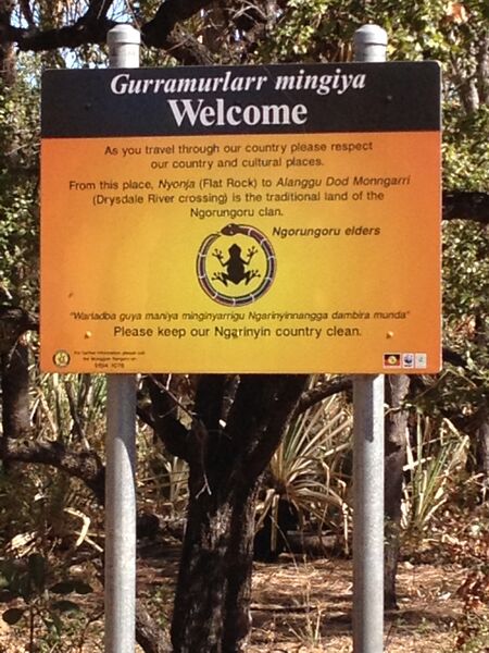 ملف:Aboriginal land.jpg