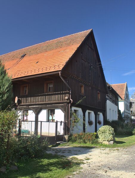 ملف:Janovice, roubenky 01.jpg