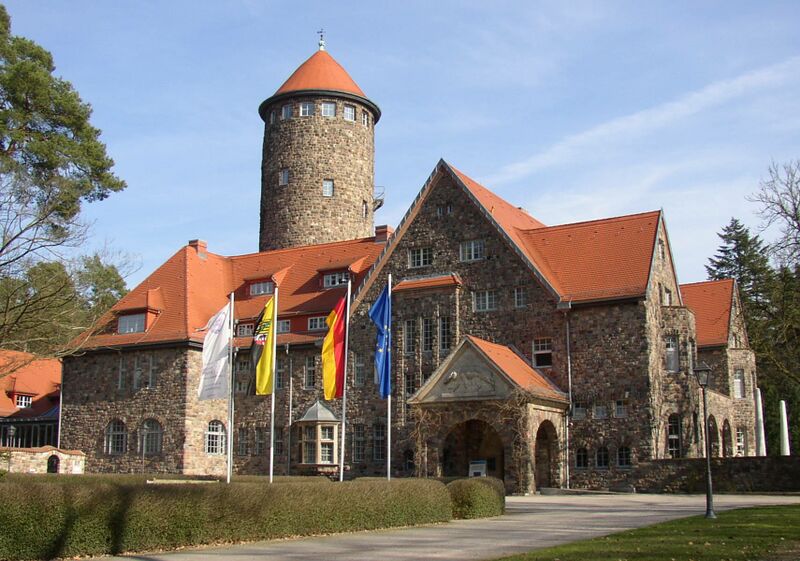 ملف:Wendgraeben castle.jpg