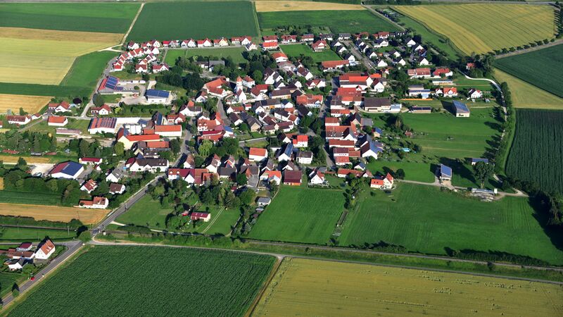 ملف:Dürrenzimmern 001.jpg