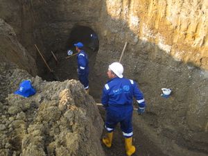 IOM Azerbaijan Masons Specialized in Kahriz Renovation aka Kankans at Work.jpg
