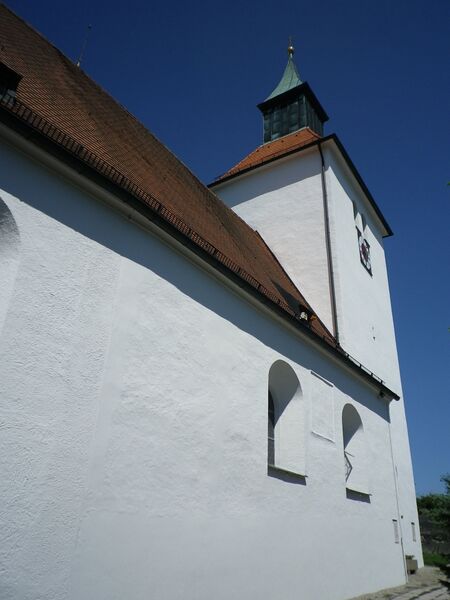 ملف:Kirche Sankt Laurentius Irgertsheim.jpg