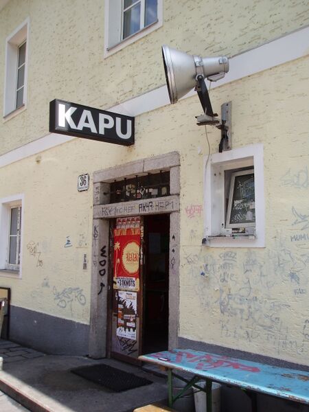 ملف:Kulturzentrum KAPU.JPG