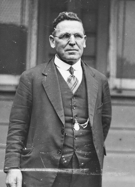 ملف:Mat Davidson MLA.jpg