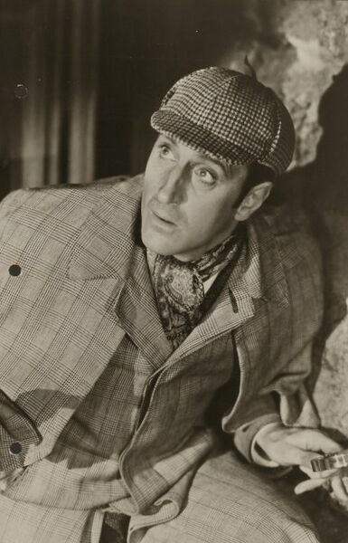 ملف:Basil Rathbone Sherlock Holmes.jpeg