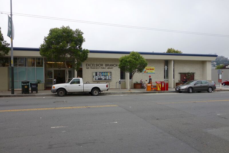 ملف:Excelsior Branch (27662867221).jpg