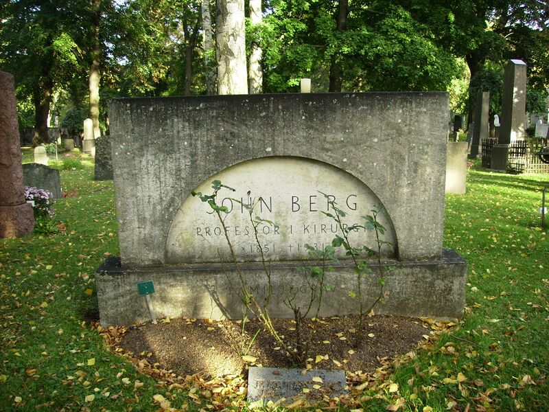 ملف:Solna, John Berg.JPG