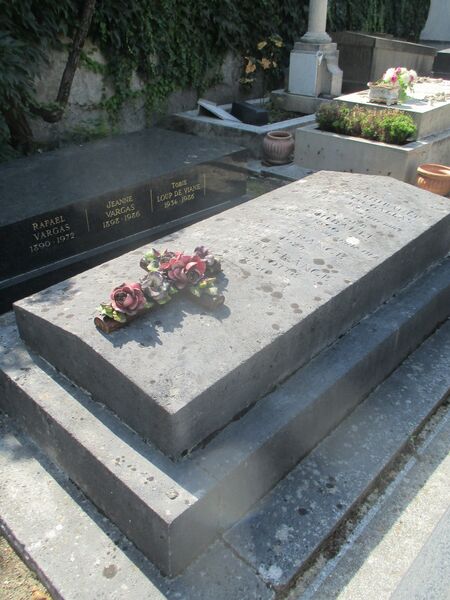 ملف:Tombe Anatole France.JPG