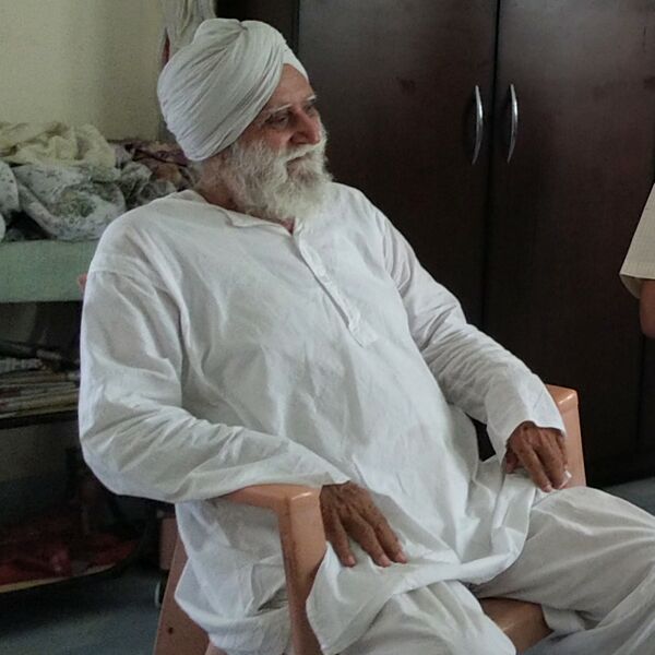 ملف:Harnam singh harlaaj.jpg