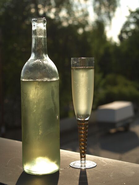 ملف:Swedish Mead.JPG