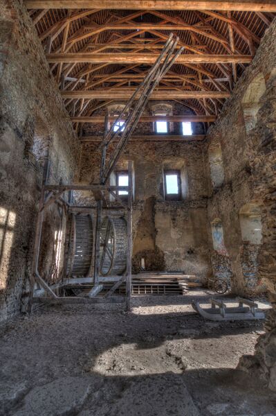 ملف:Tocnik stredoveky jerab.jpg