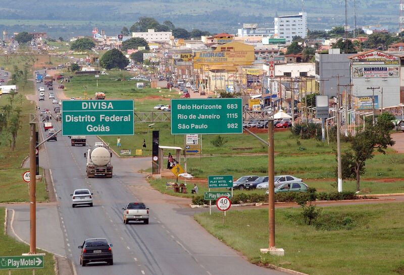 ملف:Divisa Distrito Federal-Goiás.jpg