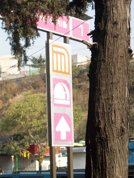 ملف:Metro Observatorio 01.jpg