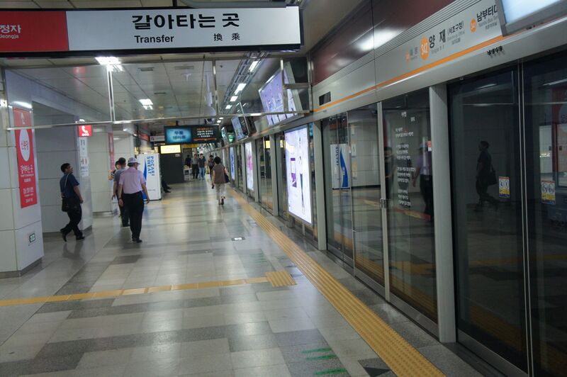 ملف:Q100852 Yangjae A02.JPG