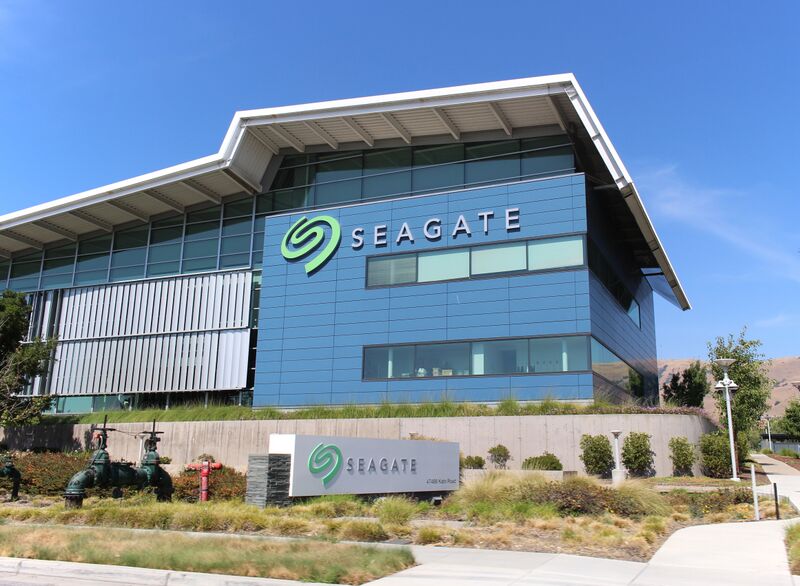 ملف:Seagate Headquarters Fremont.jpg