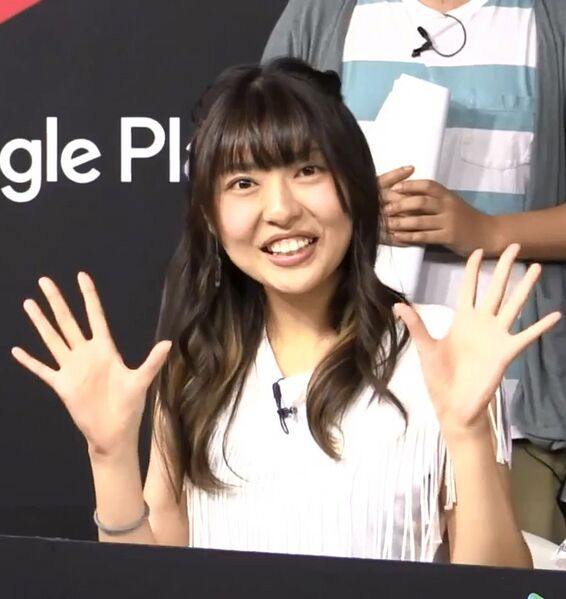 ملف:【GAMEFEST 2016夏＃45】声優三人でデレステチャレンジ！金子有希 1m9s.jpg